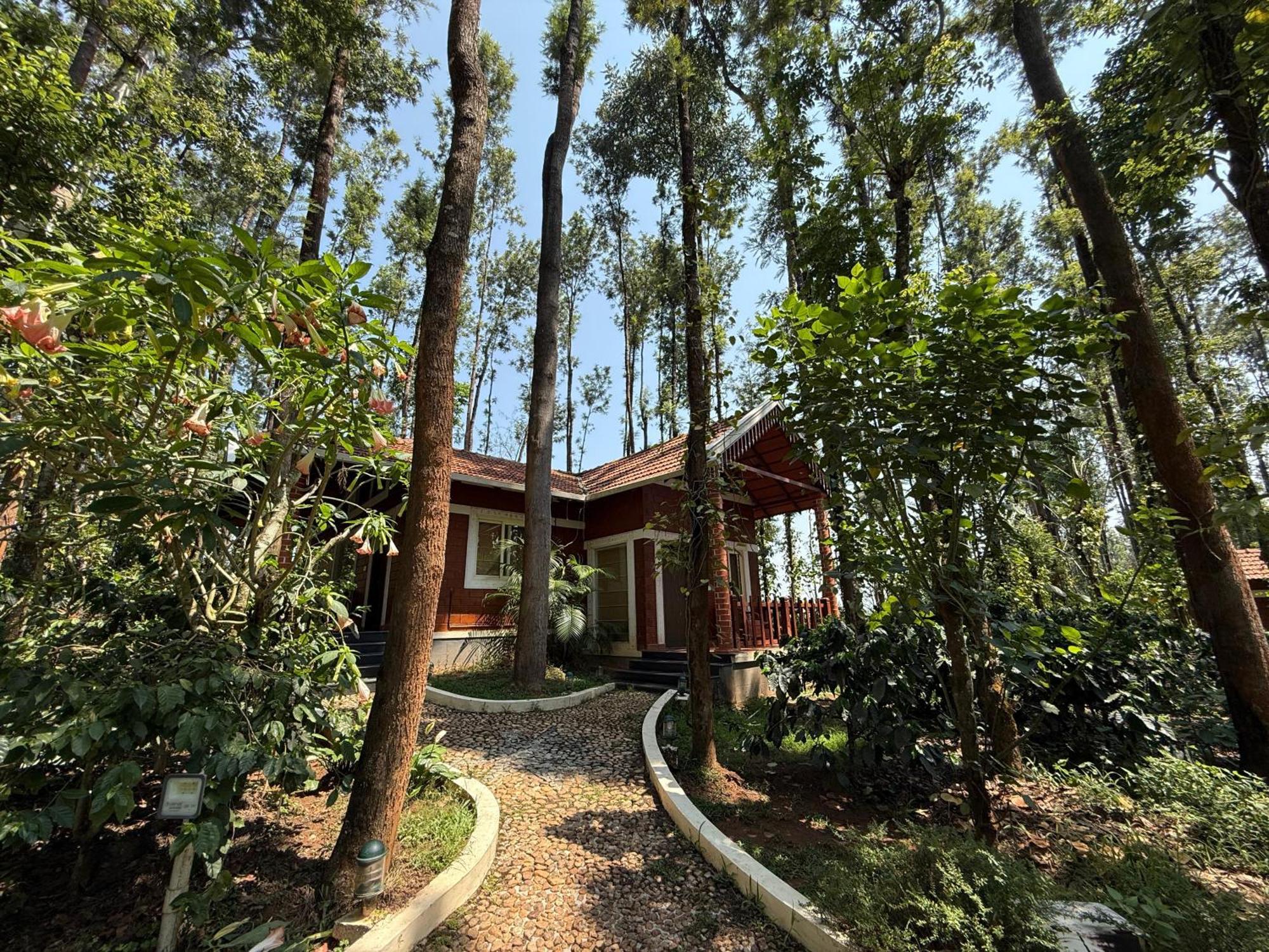 Coffee Grove Resort Chikmagalūr Dış mekan fotoğraf
