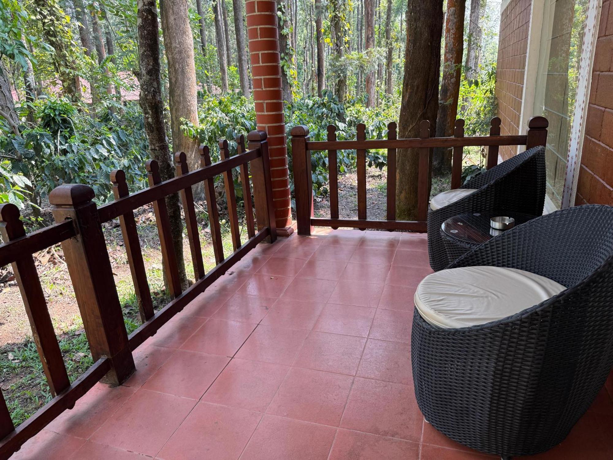 Coffee Grove Resort Chikmagalūr Dış mekan fotoğraf